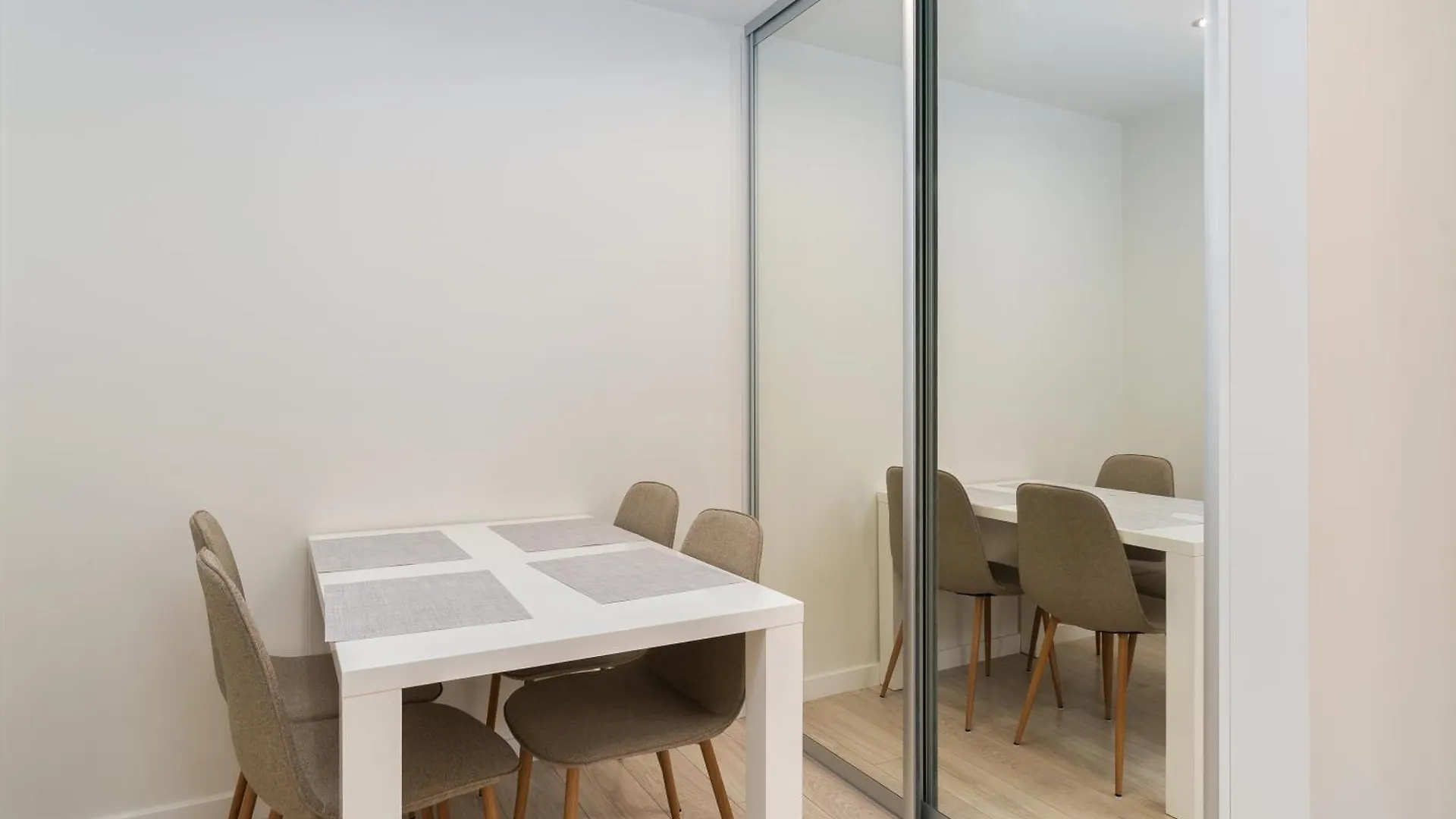 Nad Sudolem Stylish Apartment Krakow 0*,
